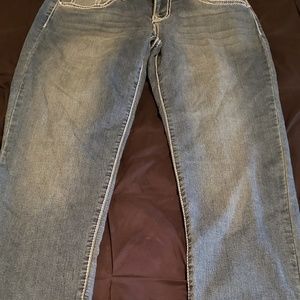 Angle length jeans
